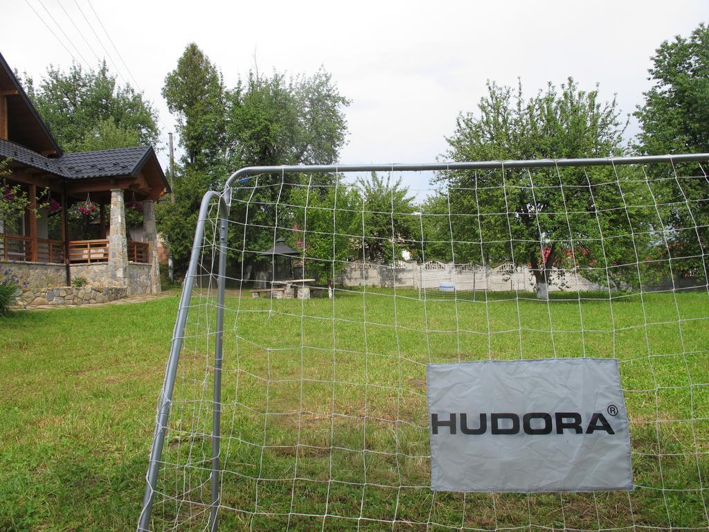 Cottage Familiya Verkhovyna Buitenkant foto