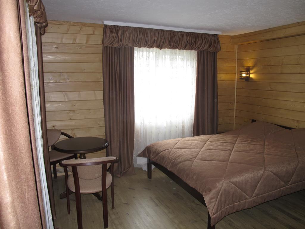 Cottage Familiya Verkhovyna Buitenkant foto