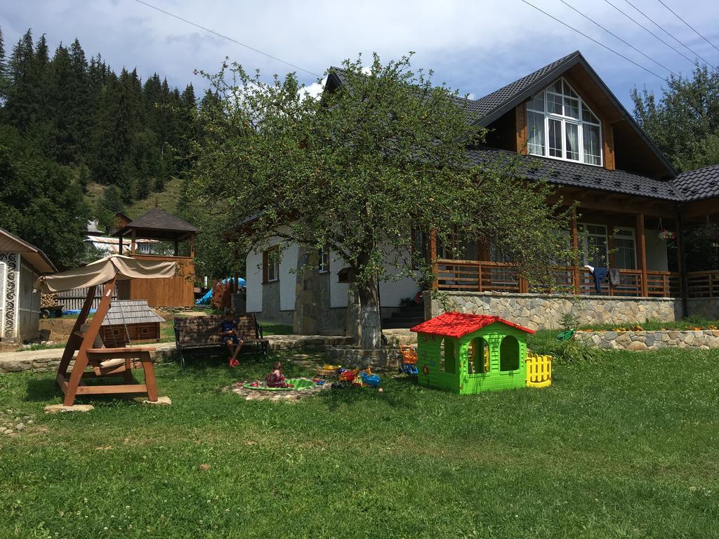Cottage Familiya Verkhovyna Buitenkant foto